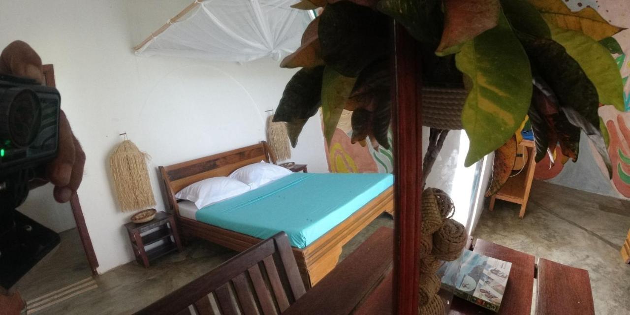 Corto Novo Maison D'Hotes-Camping Nosy-Be Exteriör bild