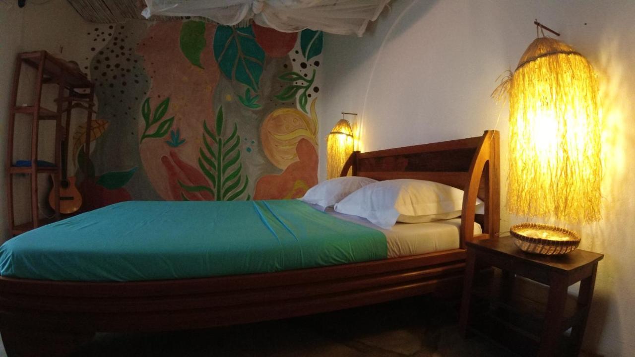 Corto Novo Maison D'Hotes-Camping Nosy-Be Exteriör bild